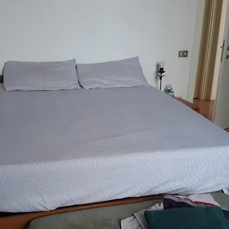 Проживание в семье Lorenzo's House